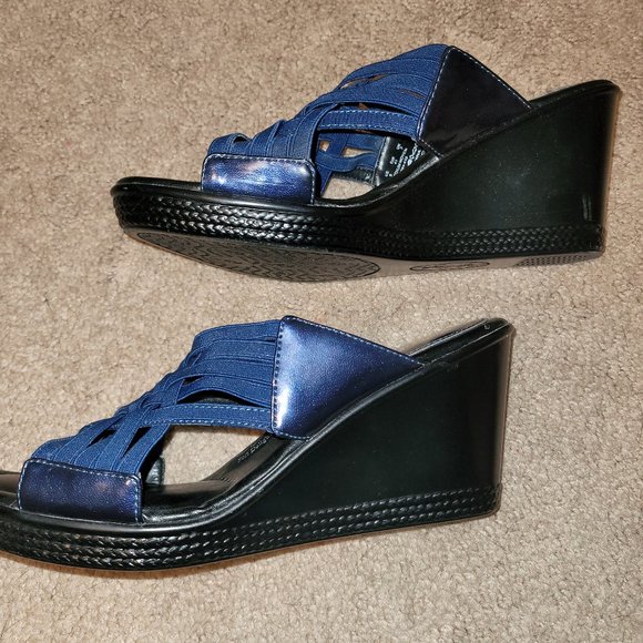 FINAL PRICE Hush Puppies Navy Elastic Strappy Wedge Sandals 9 - Picture 3 of 7